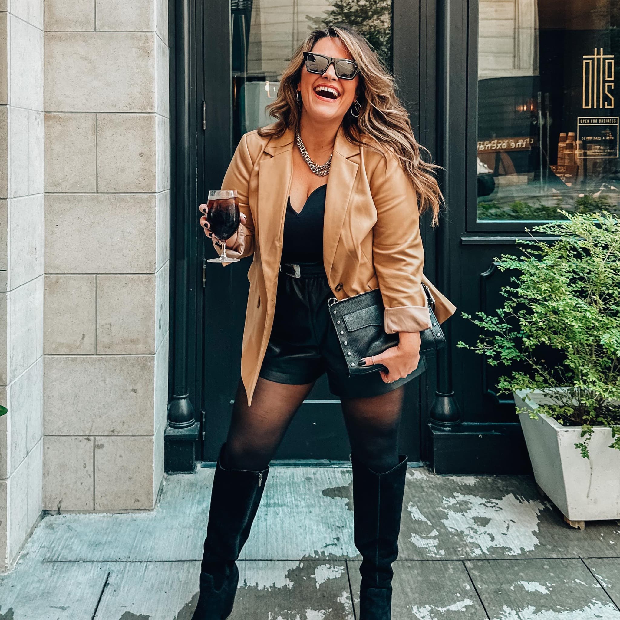 Taryn Hicks - Style Expert, TV Personality, and Content Creator with 1.2 million followers